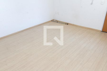 Sala de apartamento para alugar com 2 quartos, 50m² em Santa Cruz, Rio de Janeiro