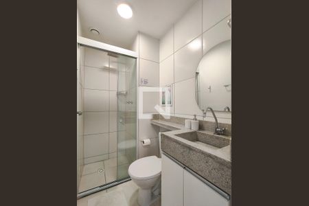 Banheiro do Estúdio de kitnet/studio para alugar com 1 quarto, 43m² em Santo Cristo, Rio de Janeiro