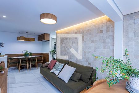 Sala e varanda extendida de apartamento à venda com 2 quartos, 67m² em Vila Arcadia, São Paulo