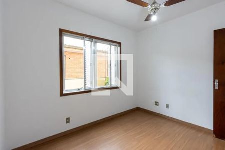Quarto 2 de casa para alugar com 4 quartos, 230m² em Cavalhada, Porto Alegre