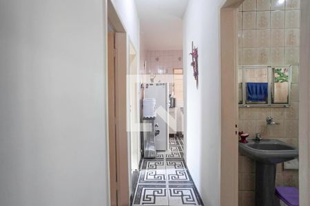 Corredor de casa para alugar com 3 quartos, 200m² em Ressaca, Contagem