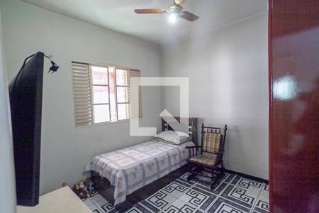Quarto 1 de casa para alugar com 3 quartos, 200m² em Ressaca, Contagem