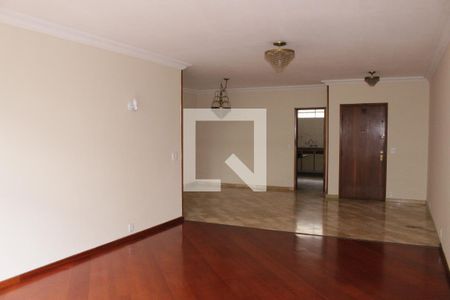 Apartamento para alugar com 3 quartos, 168m² em Santa Cecilia, São Paulo
