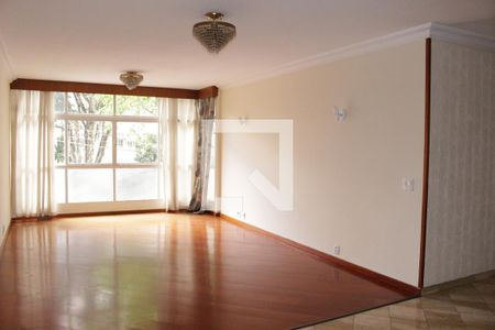 Apartamento para alugar com 3 quartos, 168m² em Santa Cecilia, São Paulo