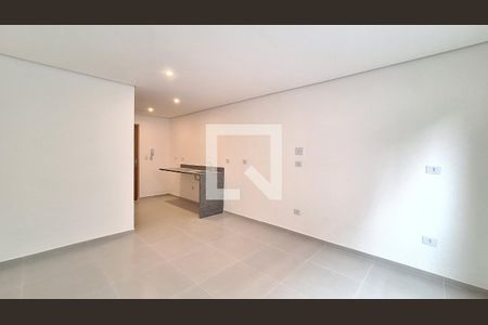 Quarto/Sala/Cozinha de kitnet/studio para alugar com 1 quarto, 30m² em Vila Romana, São Paulo