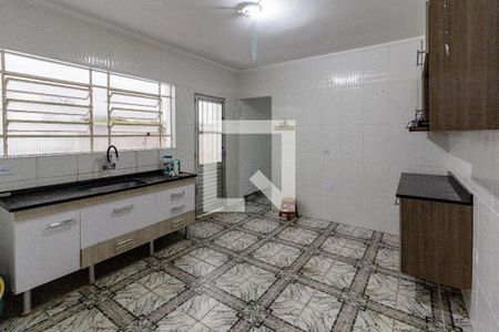 Cozinha de casa para alugar com 3 quartos, 125m² em Vila Carmela I, Guarulhos