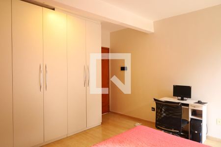 Quarto 1 - Suíte de casa à venda com 3 quartos, 360m² em Parada Xv de Novembro, São Paulo