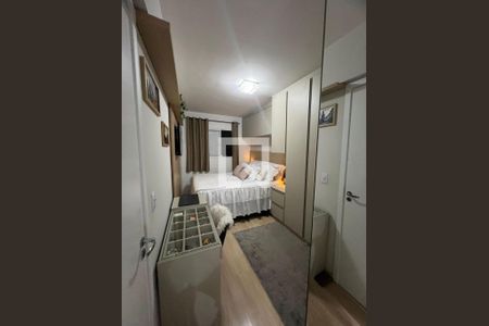 Quarto de apartamento à venda com 2 quartos, 68m² em Parque Assuncao, Taboão da Serra