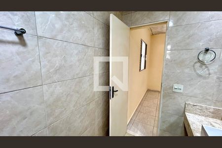 Banheiro de casa para alugar com 1 quarto, 40m² em Jardim Castanha, Guarulhos