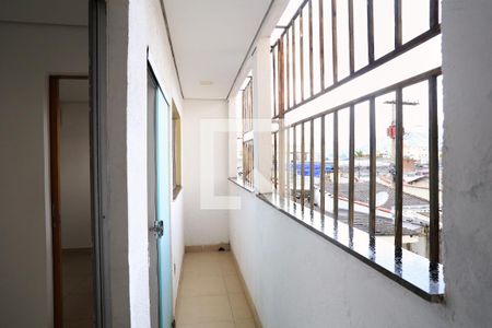 Varanda da Sala de casa para alugar com 3 quartos, 500m² em Sagrada Família, Belo Horizonte