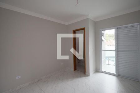 Suíte de casa à venda com 3 quartos, 122m² em Vila Mazzei, São Paulo