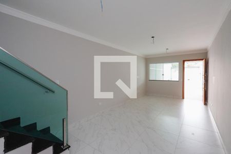 Sala de casa à venda com 3 quartos, 122m² em Vila Mazzei, São Paulo