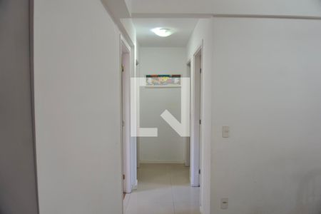 Corredor de apartamento à venda com 3 quartos, 69m² em São Lucas, Belo Horizonte