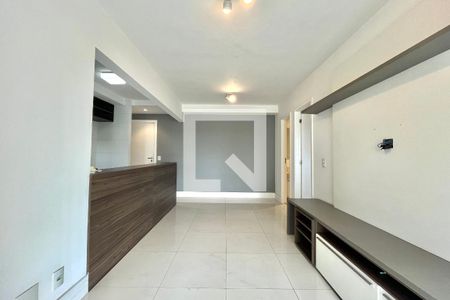 Sala de apartamento para alugar com 1 quarto, 50m² em Vila Alexandria, São Paulo