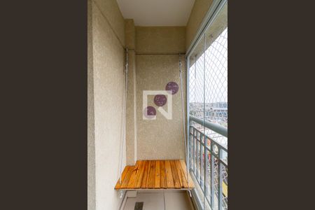 Varanda da Sala de apartamento para alugar com 2 quartos, 45m² em Vila Tolstoi, São Paulo