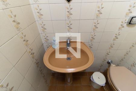 Lavabo de casa para alugar com 3 quartos, 165m² em Vila Vera, São Paulo