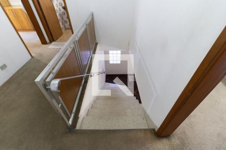 Escada de casa para alugar com 3 quartos, 165m² em Vila Vera, São Paulo