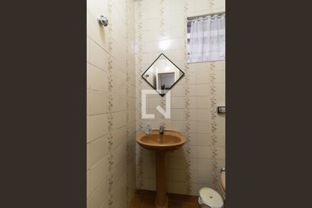 Lavabo de casa para alugar com 3 quartos, 165m² em Vila Vera, São Paulo