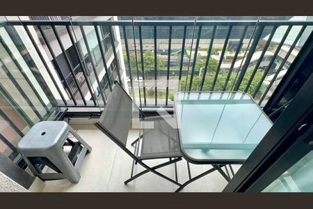 Varanda de kitnet/studio para alugar com 1 quarto, 30m² em Pinheiros, São Paulo