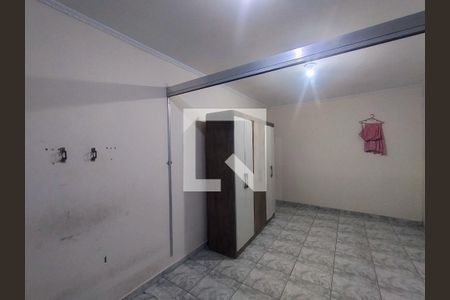Sala/Quarto de casa para alugar com 1 quarto, 45m² em Montanhão, São Bernardo do Campo