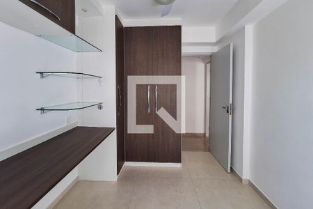 Quarto 1 de apartamento para alugar com 2 quartos, 58m² em Barreto, Niterói