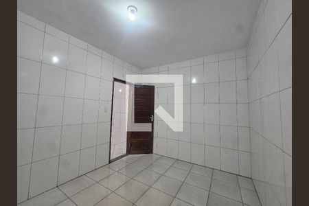 quarto 1 de casa para alugar com 5 quartos, 200m² em Liberdade, Salvador