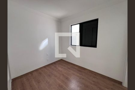Apartamento para alugar com 2 quartos, 110m² em Floresta, Belo Horizonte