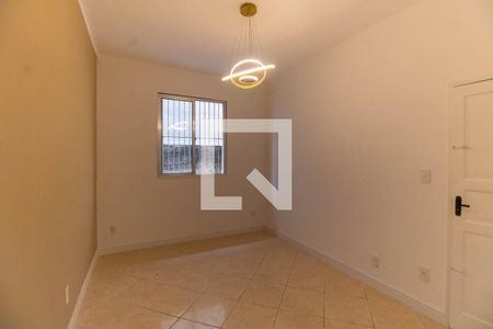 Sala de apartamento para alugar com 2 quartos, 60m² em Santa Rosa, Niterói