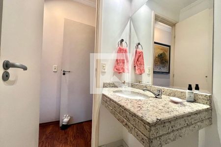 Lavabo de apartamento para alugar com 3 quartos, 173m² em Vila Mascote, São Paulo
