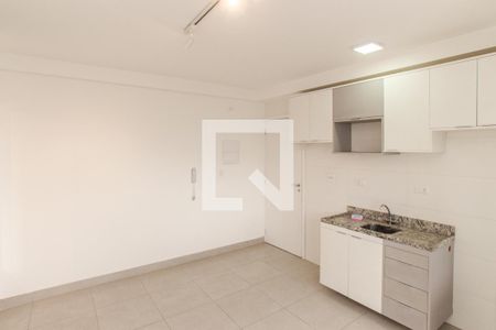 Sala e Cozinha de apartamento à venda com 1 quarto, 28m² em Vila Mazzei, São Paulo