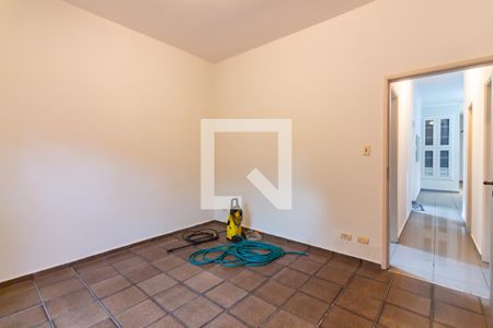 Quarto 1 de casa para alugar com 6 quartos, 300m² em Vila Yara, Osasco