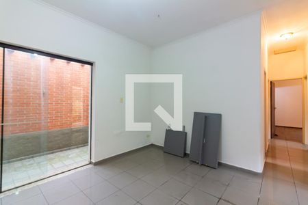 Sala  de casa para alugar com 6 quartos, 300m² em Vila Yara, Osasco