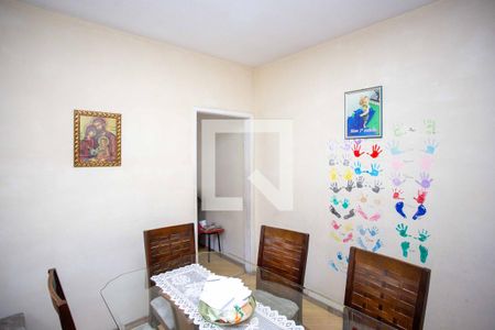 Sala de TV de casa à venda com 2 quartos, 134m² em Canhema, Diadema