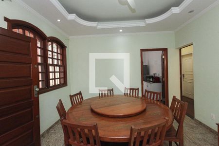 Casa à venda com 4 quartos, 400m² em Diamante, Belo Horizonte