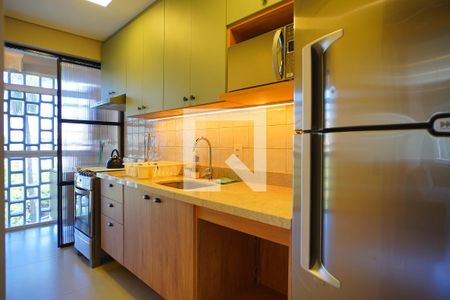 Cozinha  de apartamento para alugar com 1 quarto, 42m² em Bom Fim, Porto Alegre