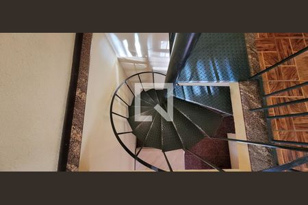 escada de casa à venda com 4 quartos, 372m² em Cidade Verde, Betim