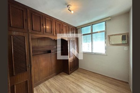 Quarto 1 de apartamento para alugar com 2 quartos, 69m² em Lins de Vasconcelos, Rio de Janeiro