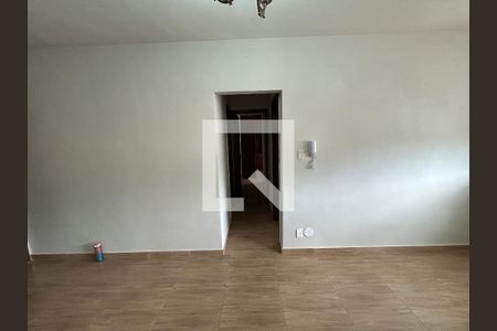 Corredor de apartamento para alugar com 2 quartos, 69m² em Lins de Vasconcelos, Rio de Janeiro