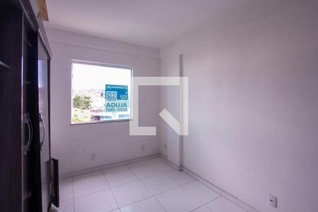 Suíte de apartamento para alugar com 2 quartos, 60m² em Colubandê, São Gonçalo