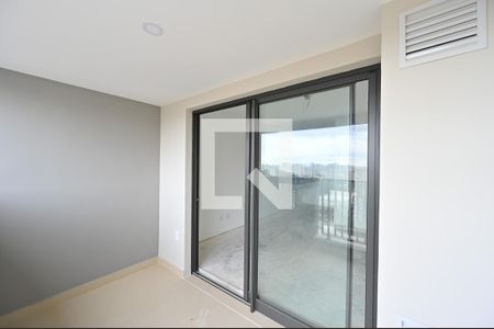 Varanda de kitnet/studio à venda com 1 quarto, 26m² em Vila Clementino, São Paulo