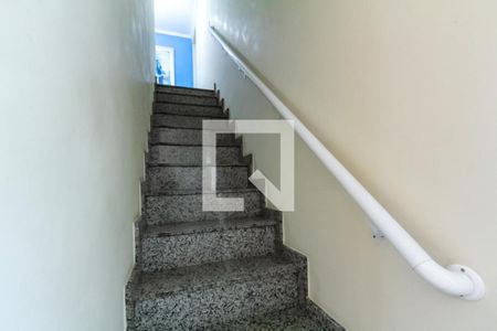 Escada de casa à venda com 3 quartos, 193m² em Jardim Maria Cecilia, São Bernardo do Campo