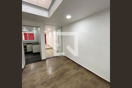Quarto 2 de casa para alugar com 6 quartos, 252m² em Jardim Rosa de Franca, Guarulhos
