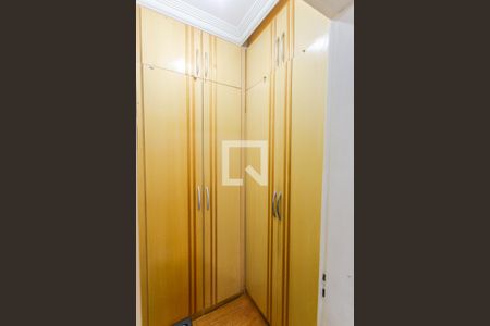 Closet da Suíte 1 de apartamento para alugar com 4 quartos, 150m² em São Paulo, Belo Horizonte