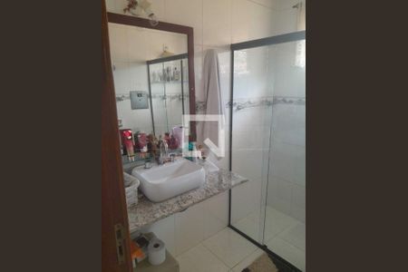 Casa à venda com 2 quartos, 125m² em Cidade Dutra, São Paulo