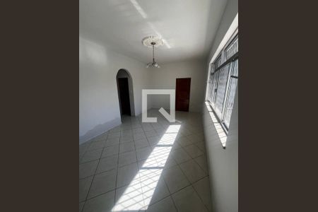 Casa à venda com 4 quartos, 132m² em Vila Valqueire, Rio de Janeiro