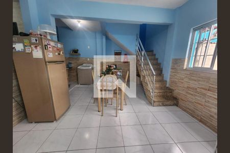 Casa à venda com 4 quartos, 250m² em Realengo, Rio de Janeiro