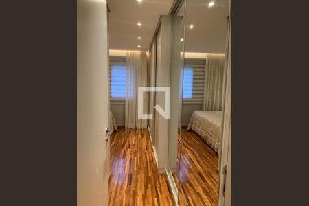 Quarto de apartamento para alugar com 3 quartos, 94m² em Vila Andrade, São Paulo