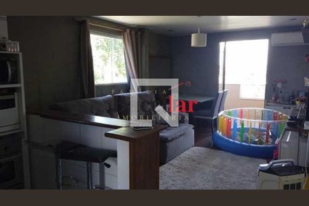 Casa à venda com 5 quartos, 250m² em Vila Valqueire, Rio de Janeiro