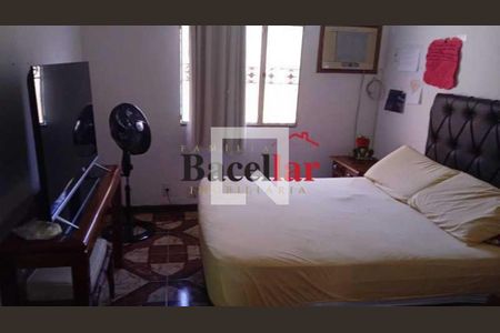 Casa à venda com 5 quartos, 250m² em Vila Valqueire, Rio de Janeiro