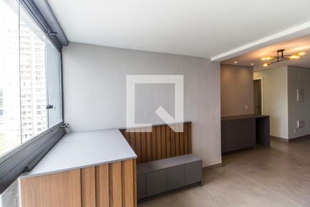 Sala de apartamento para alugar com 3 quartos, 75m² em Tamboré, Barueri